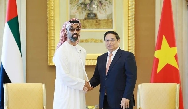 PM meets with National Security Advisor of UAE